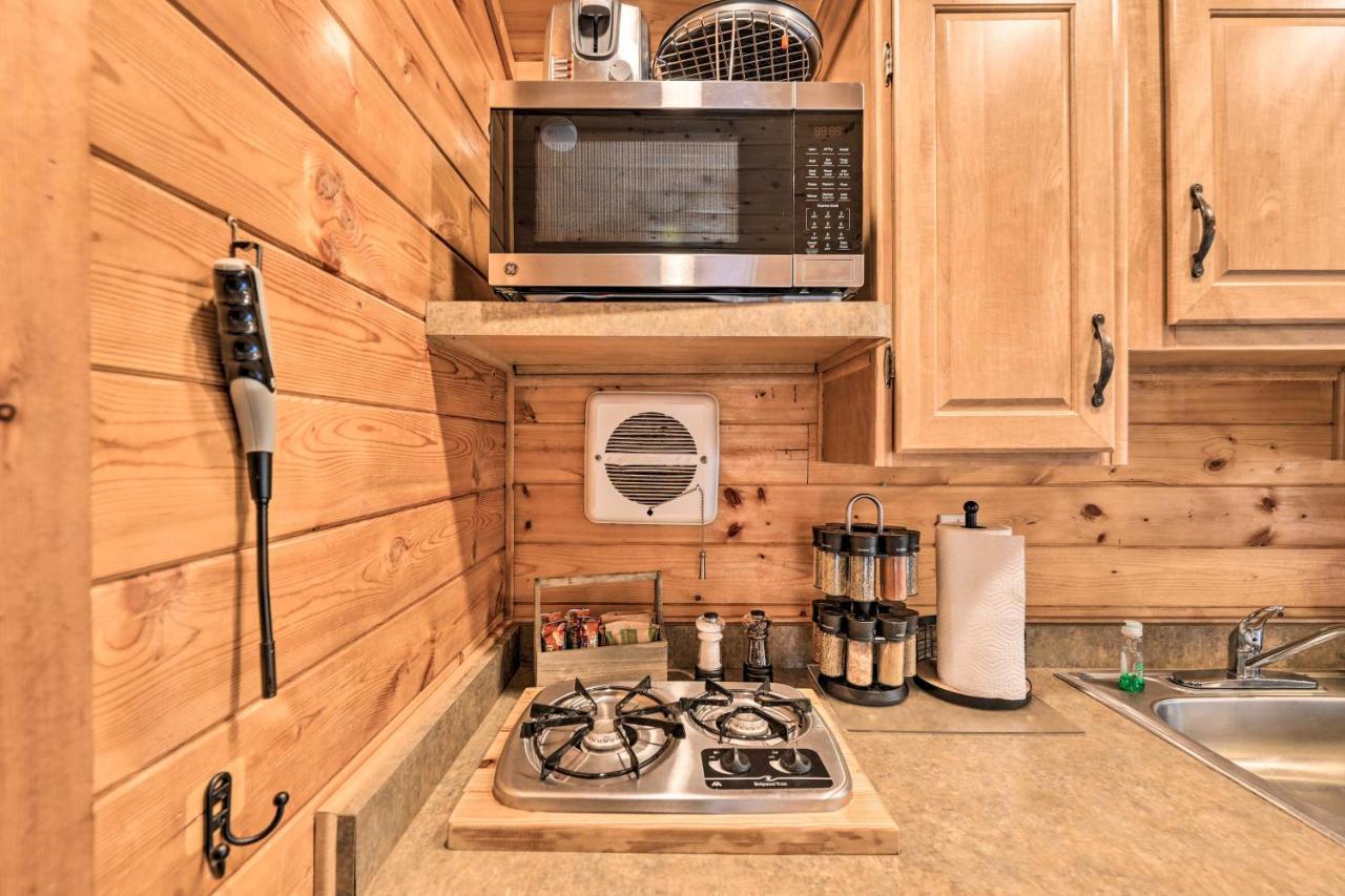 Beautiful New Bern Studio Cabin With Fire Pit! מראה חיצוני תמונה