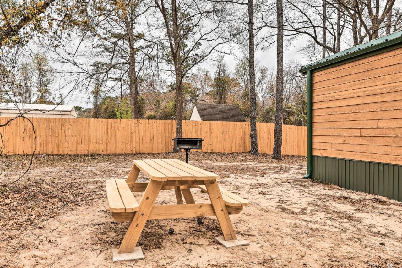 Beautiful New Bern Studio Cabin With Fire Pit! מראה חיצוני תמונה